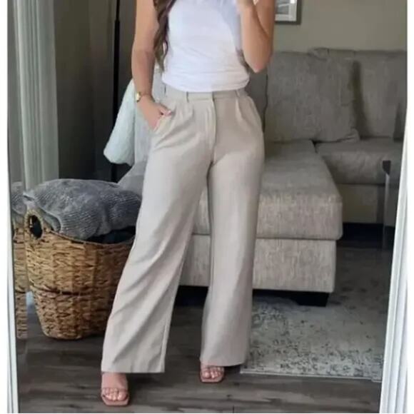 ABERCROMBIE & FITCH Sloane Tailored Wide Leg Pant Cream Beige Sz 29/8 Reg {H40} - Picture 1 of 5